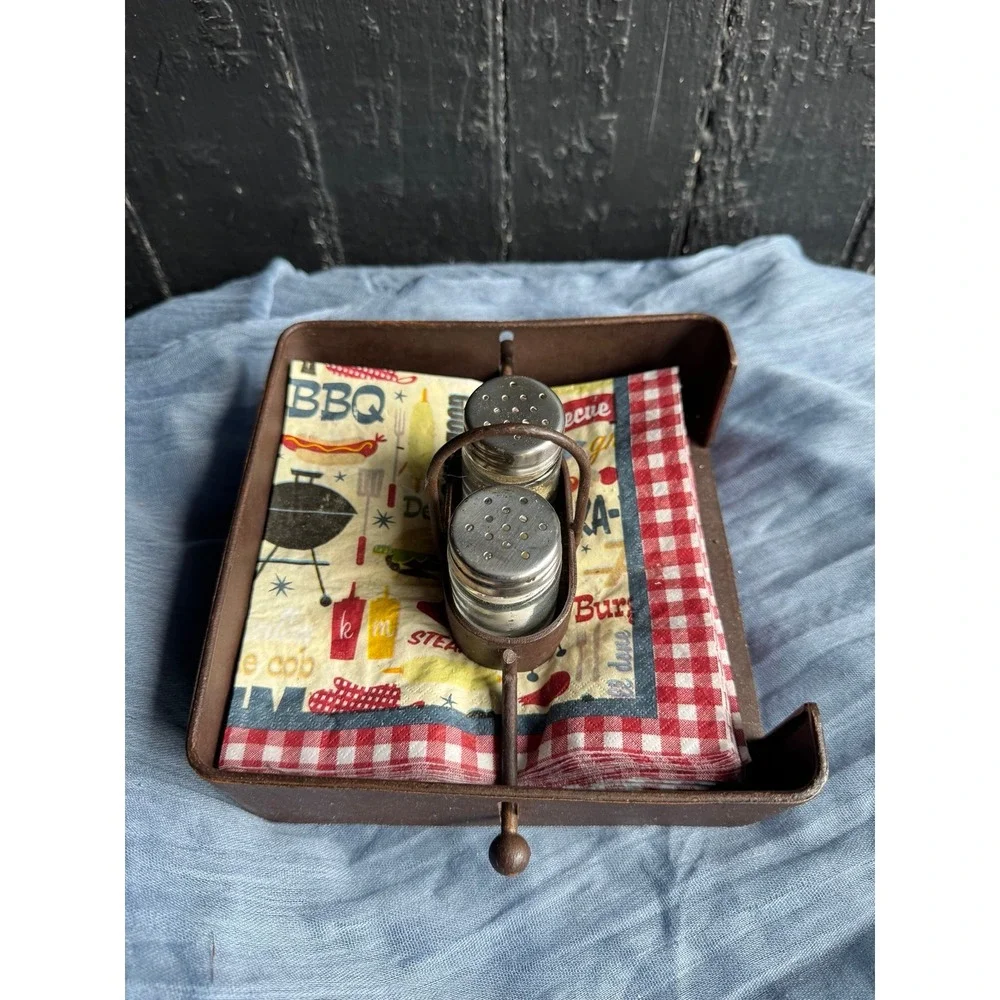 Metal Salt & Pepper and napkin holder